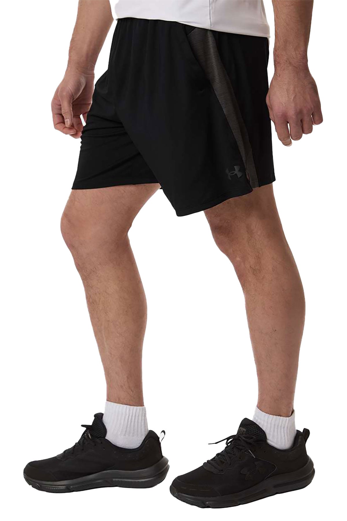 Under Armour Tech Custom Vent 7" Shorts, Black/ Pitch Grey