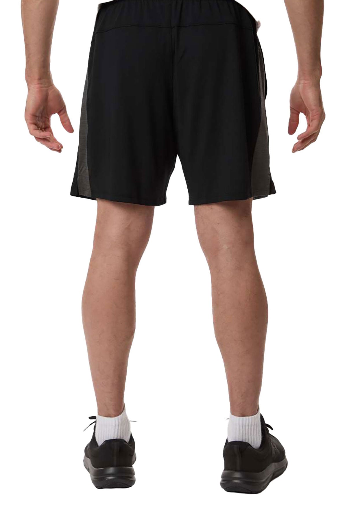 Under Armour Tech Custom Vent 7" Shorts, Black/ Pitch Grey