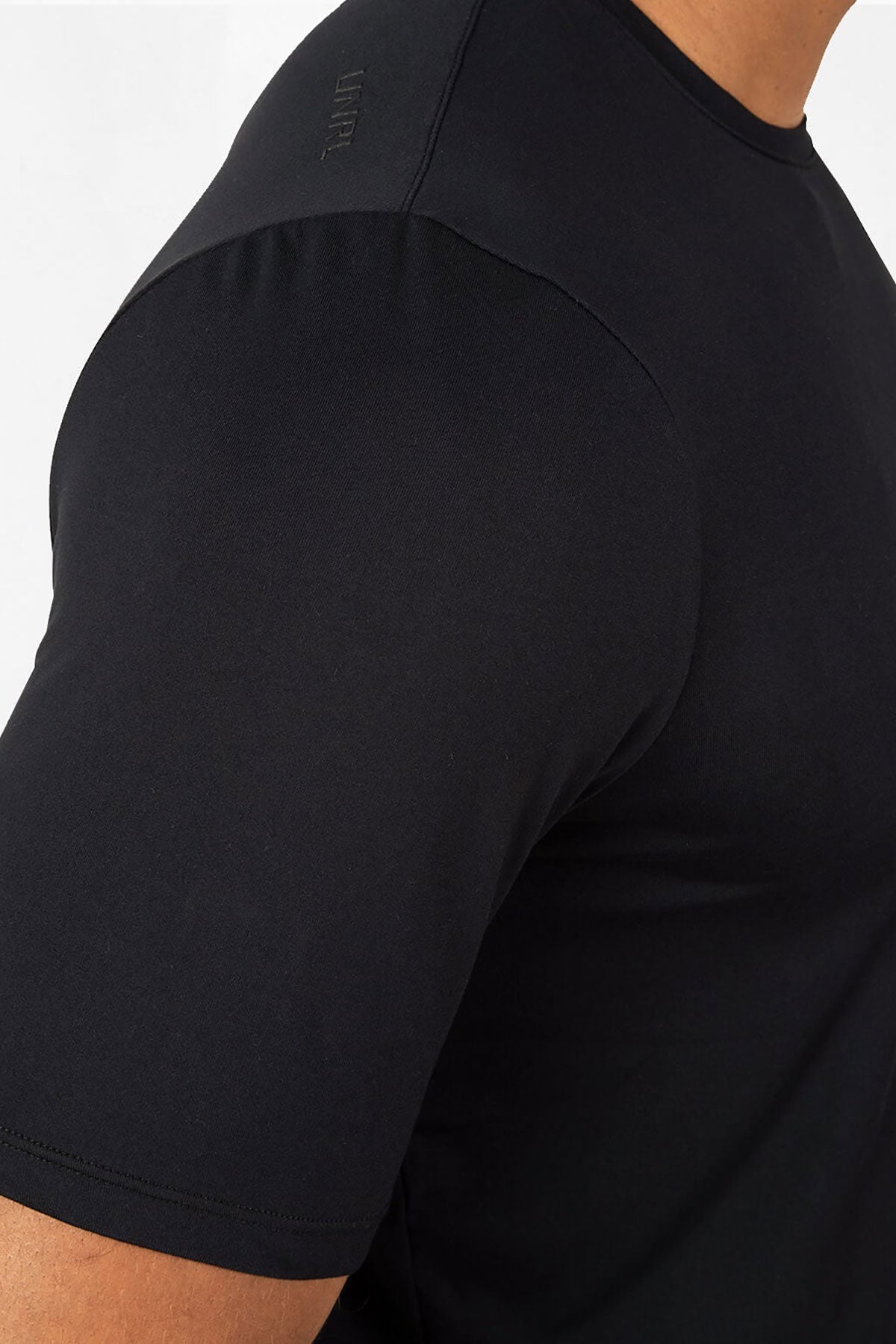 UNRL Ultra Tee Custom Short Sleeves, Black [Parkplace Residential]