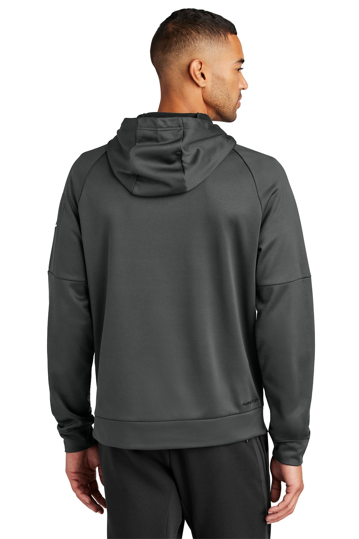 nike therma hoodie pullover